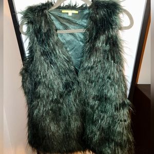 Giani Bernini Hunter Green Faux Fur Vest